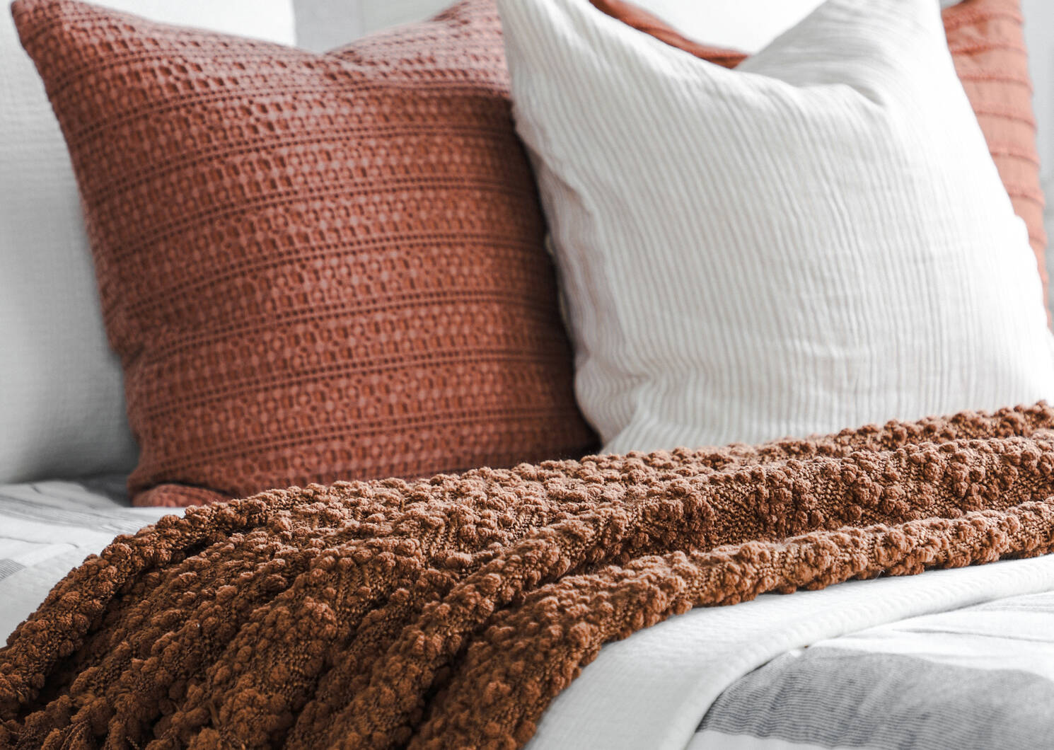Colby Chenille Throw Caramel