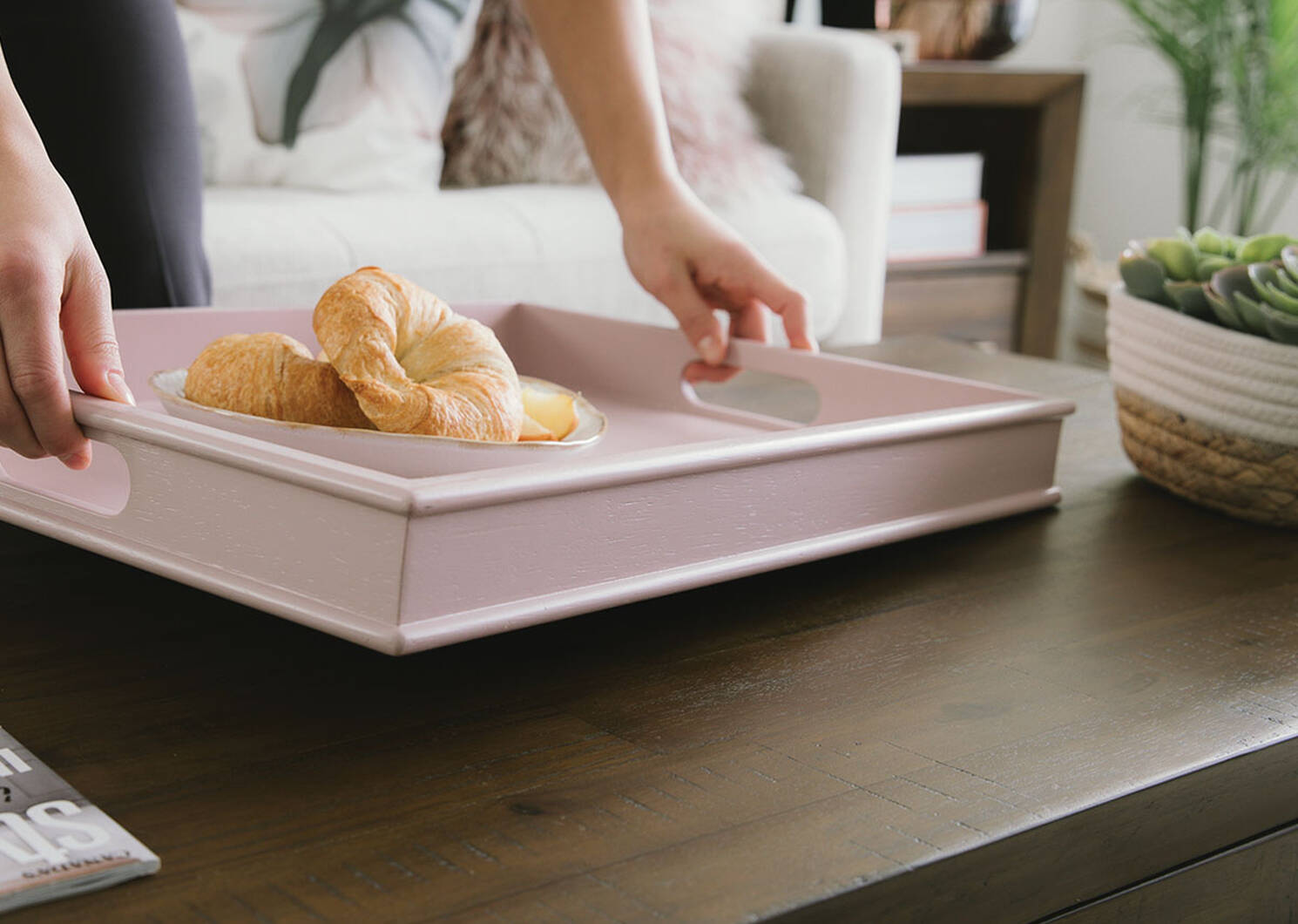 Montreal Tray Small Ballet Pink