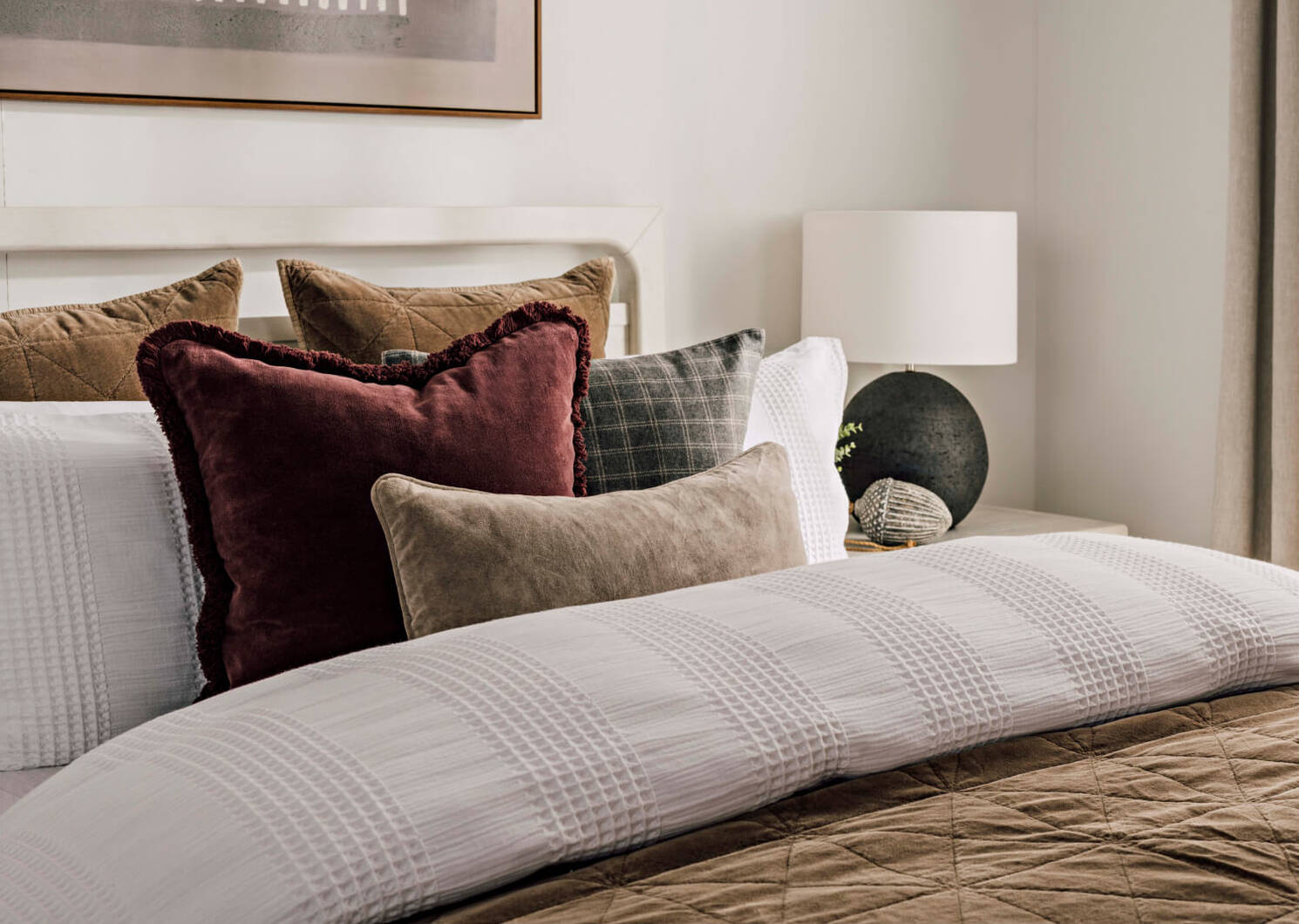 Marisol Storage Bed -Nevin Fog, QUEEN
