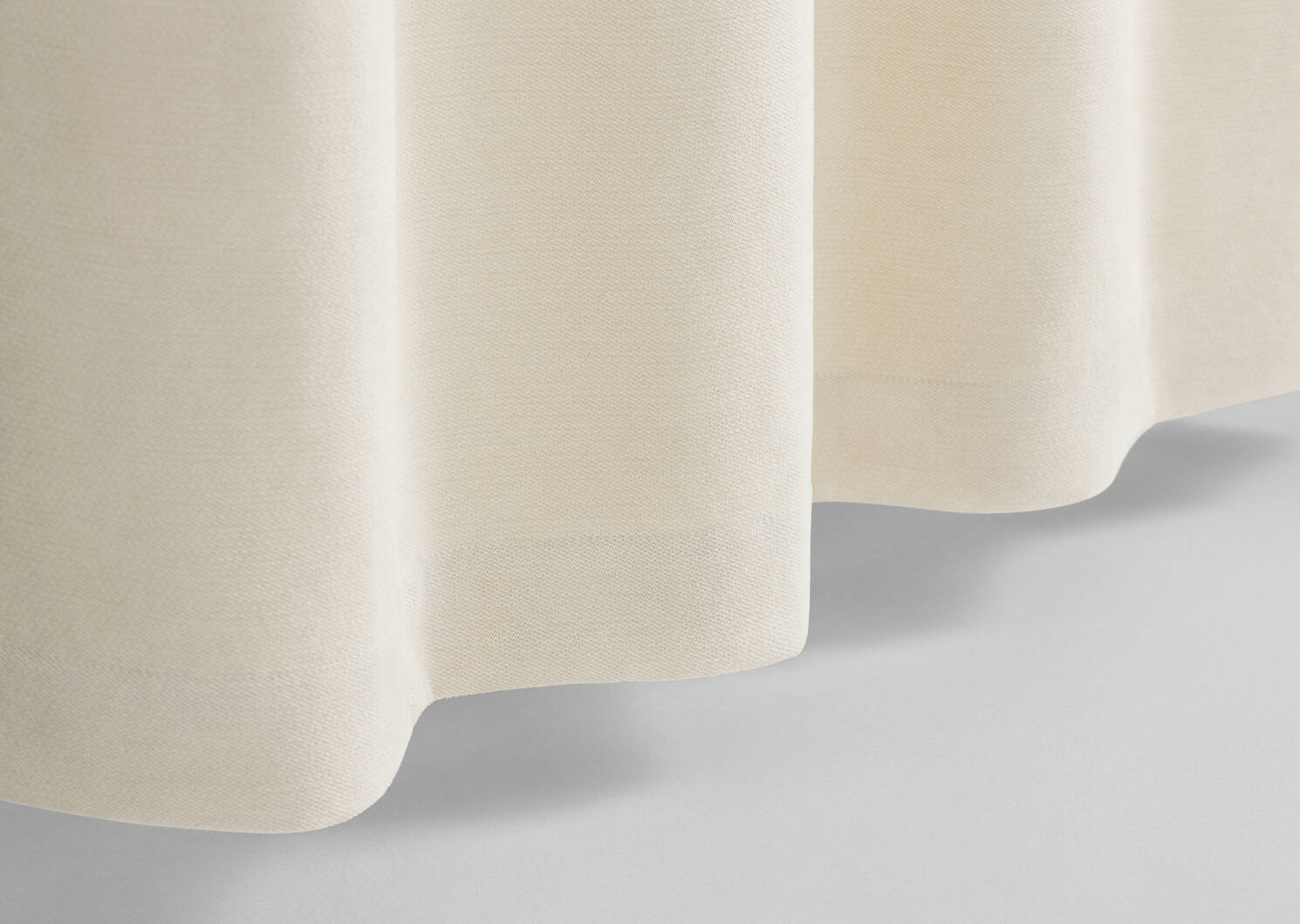 Julius Curtain 96 Cream