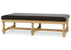 Repose-pieds en cuir Aly Velji -sable