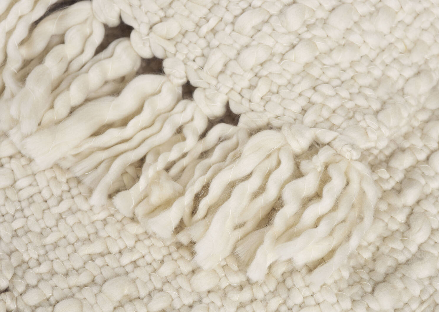 Yvonne Throw Ivory