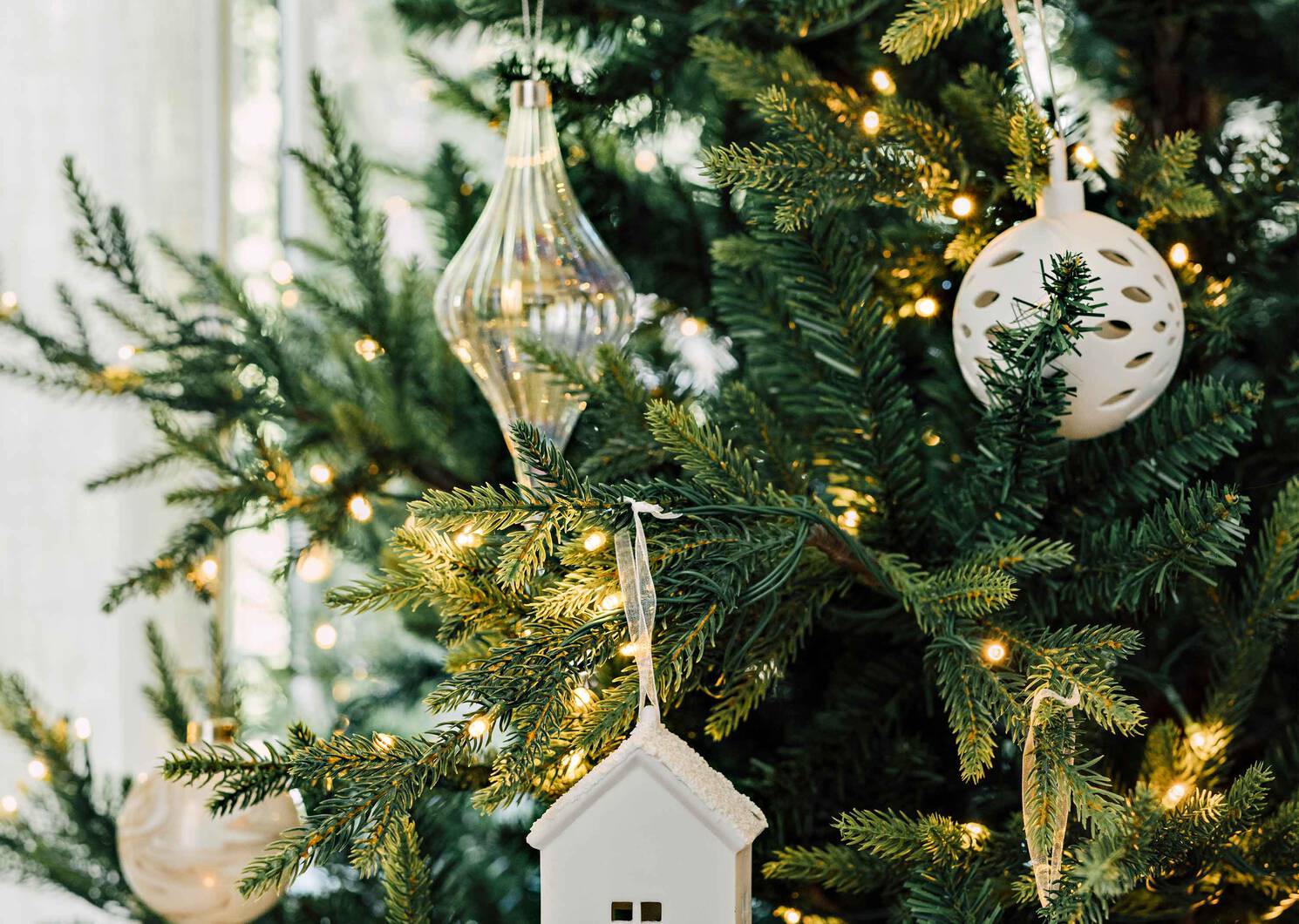 Starburst Porcelain Ornament