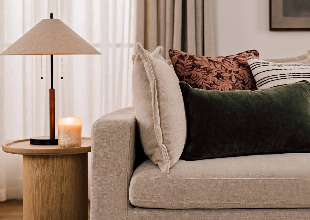 Cayley Table Lamp Walnut/Black