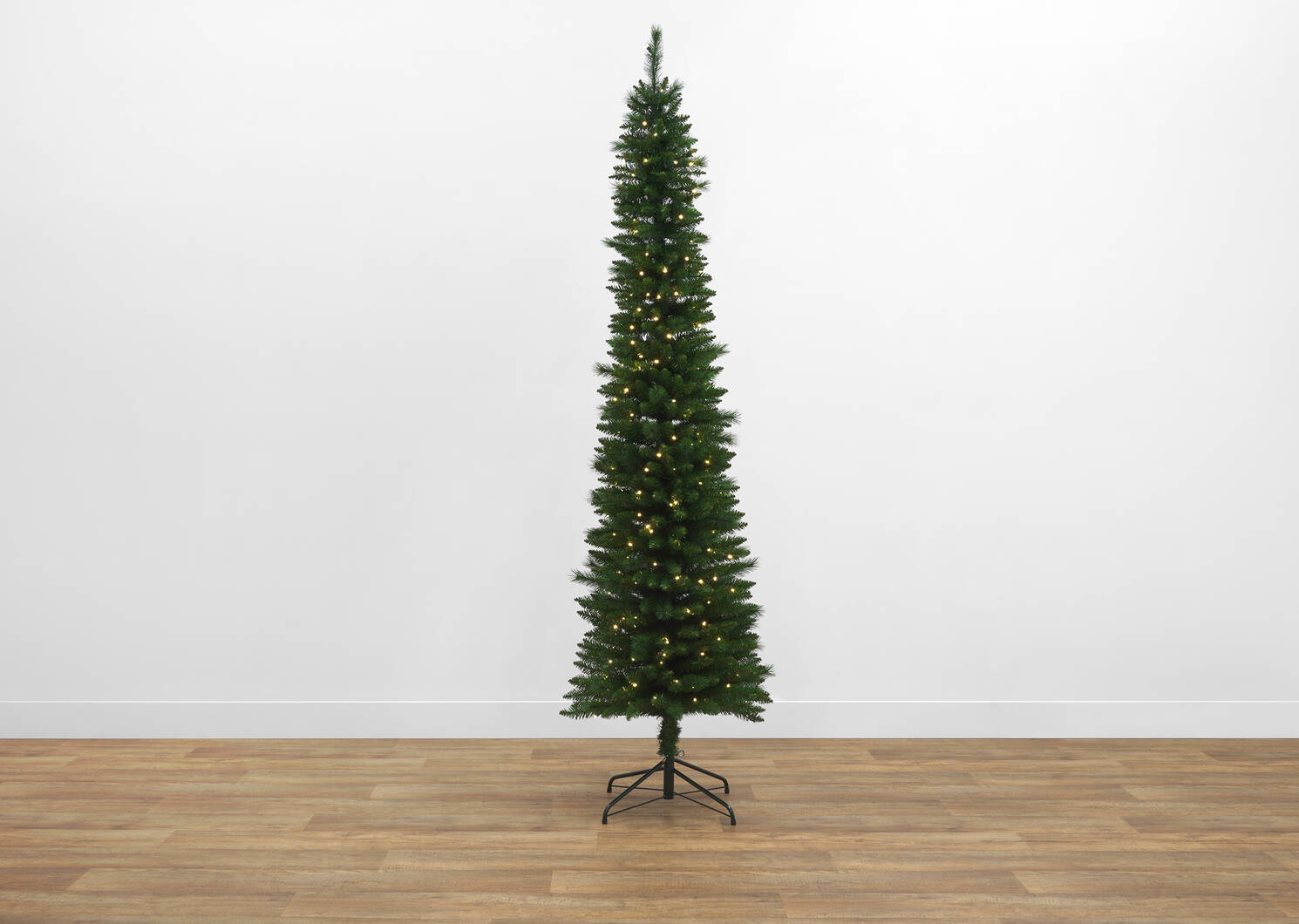 Slim Tree 7.5ft Pre-lit