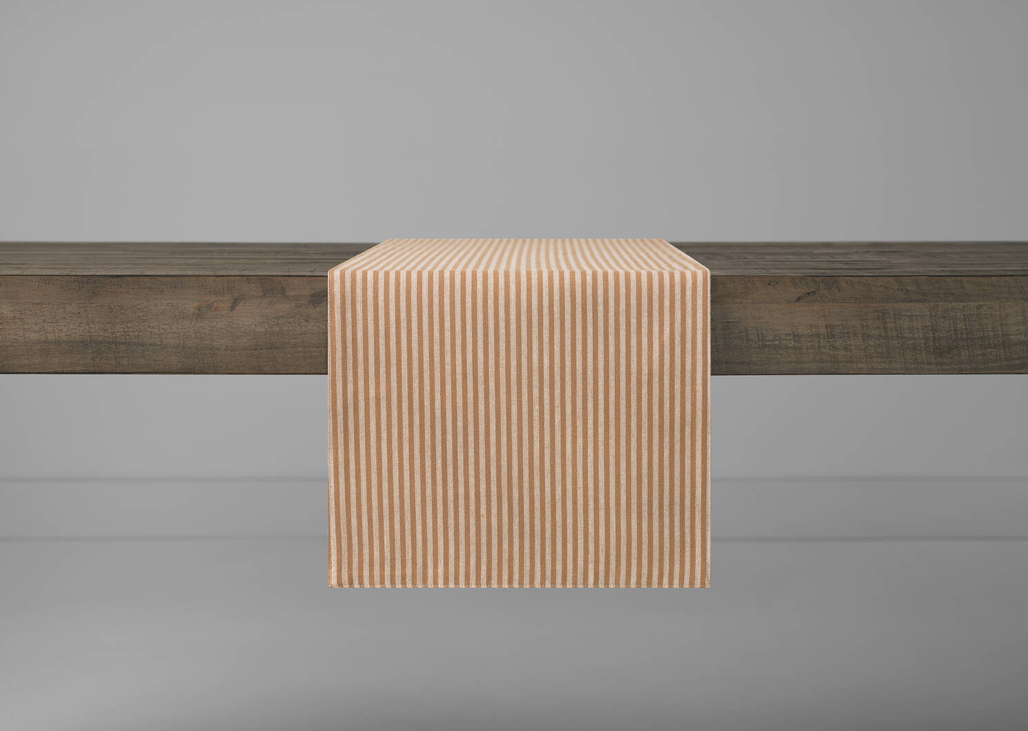 Acorn Table Runner Natural/Fawn