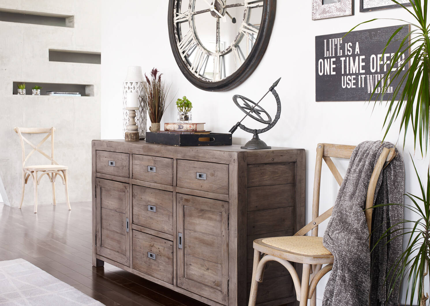 Echo Wall Clock Large