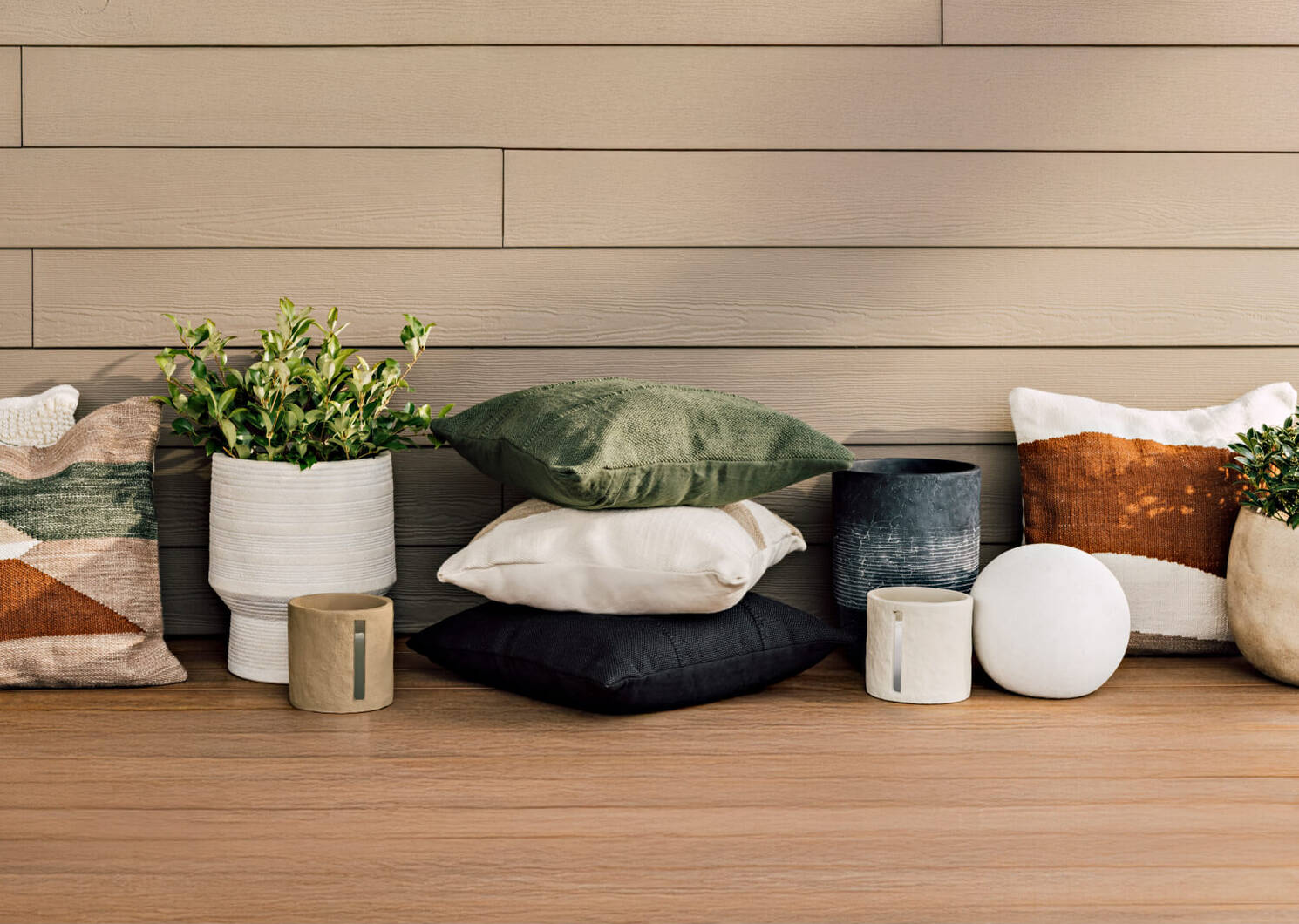 Peyto Outdoor Pillow 21x21 Cypress