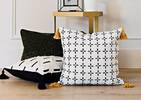 Sahana Toss 20x20 Ivory/Black/Goldfie