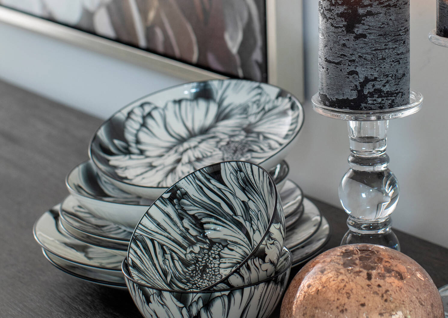 Peony 16pc Dish Set Black/White