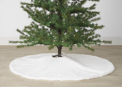Flora Faux Fur Tree Skirt White