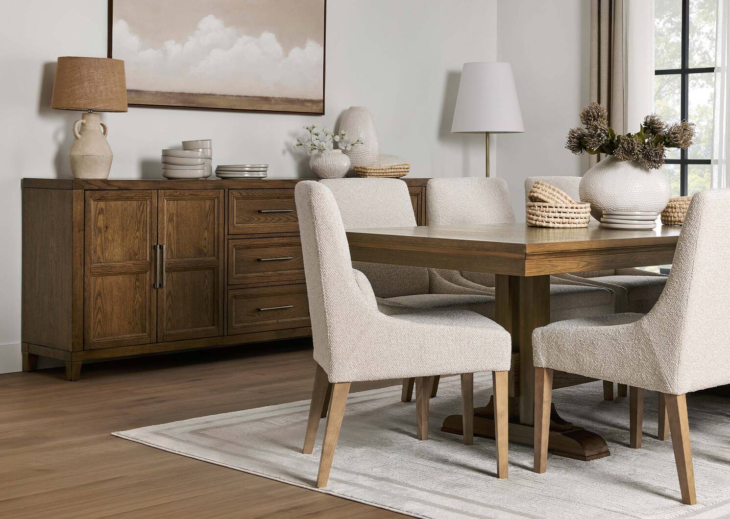 Inessa Table Lamp