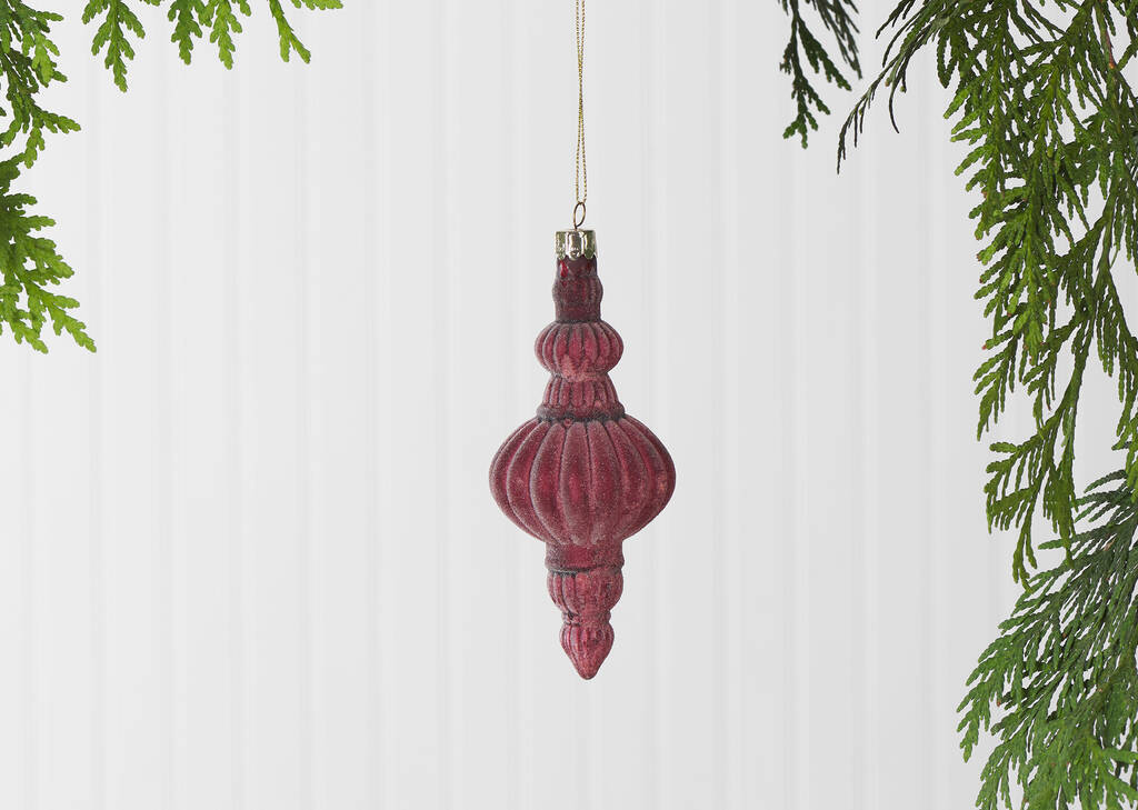 Scarlett Finial Ornament