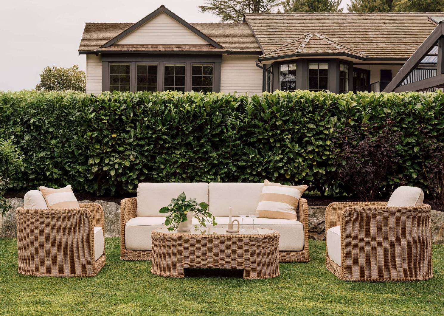 Malti Outdoor Coffee Table -Natural