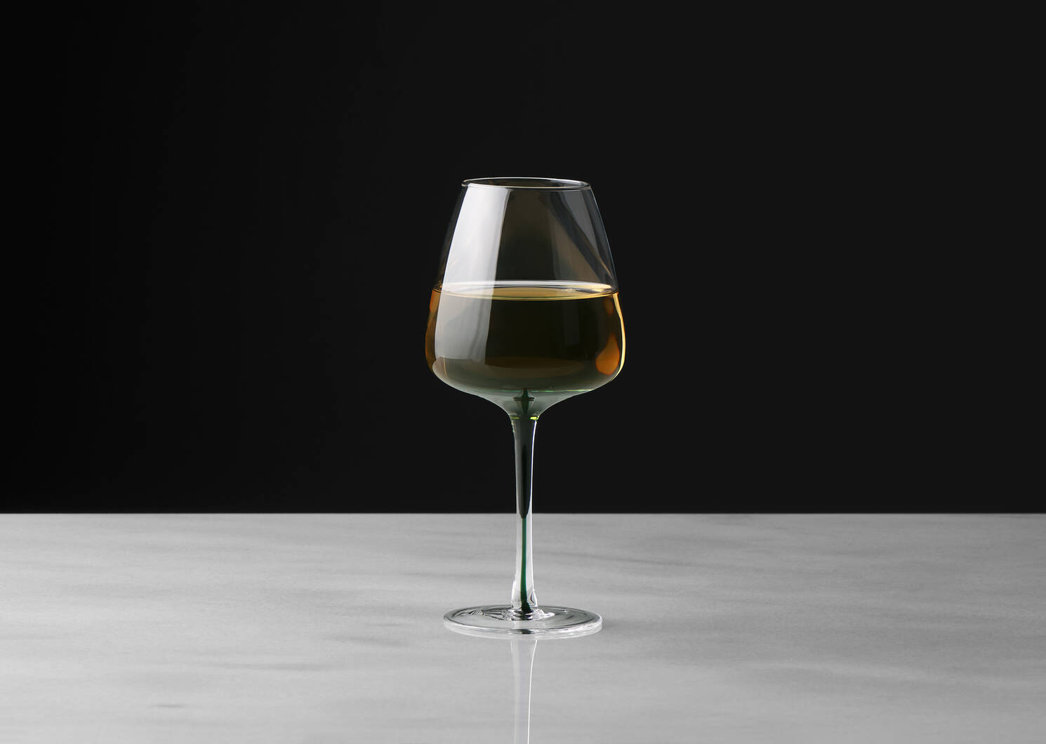 Maris Wine Glass Clear/Green