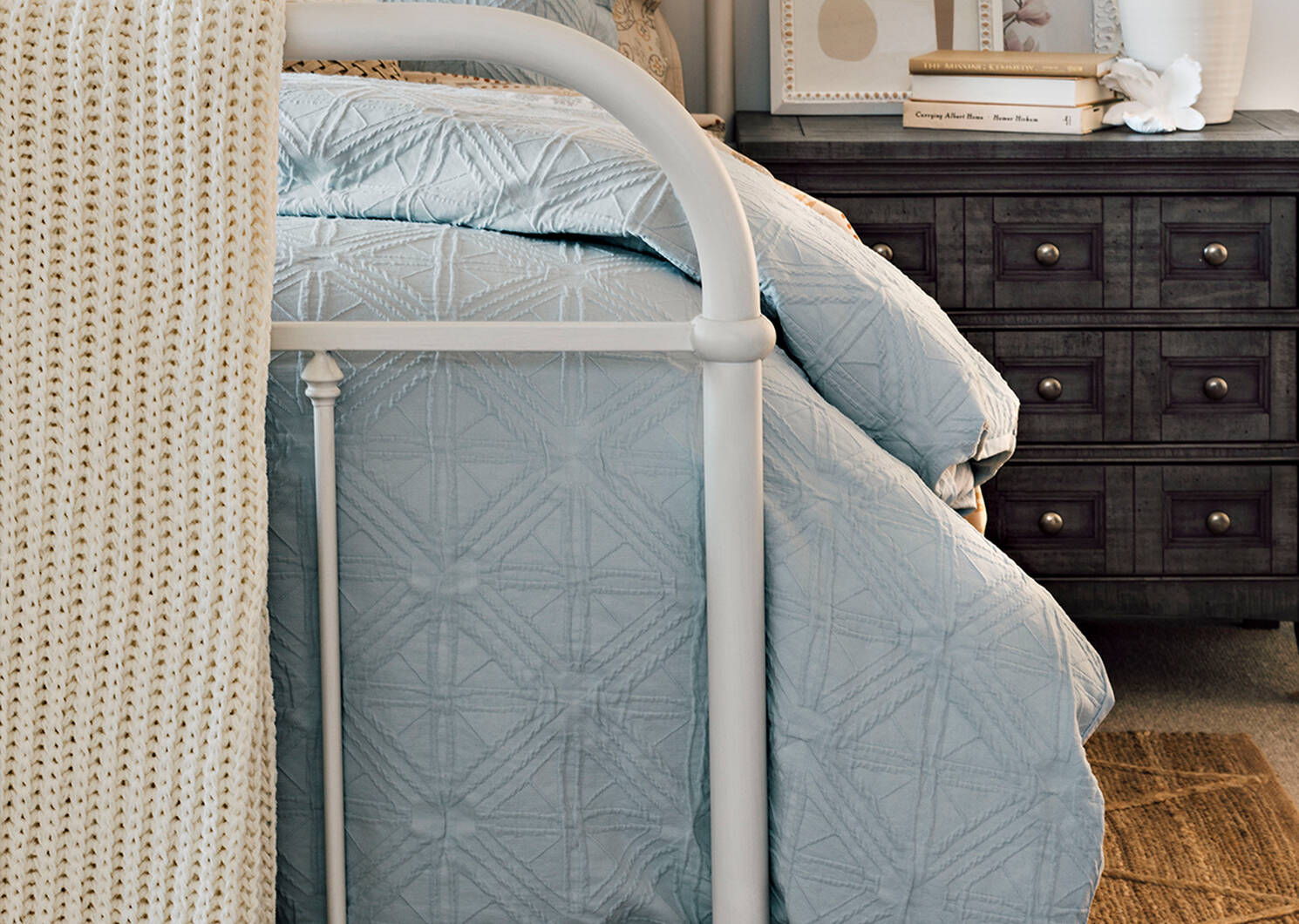 Cavendish Chenille Throw Ivory