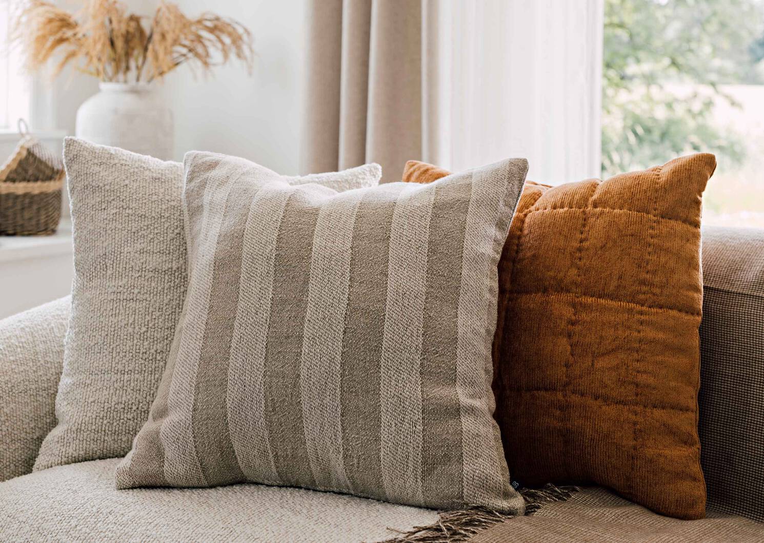 Alvor Pillow 20x20 Marigold