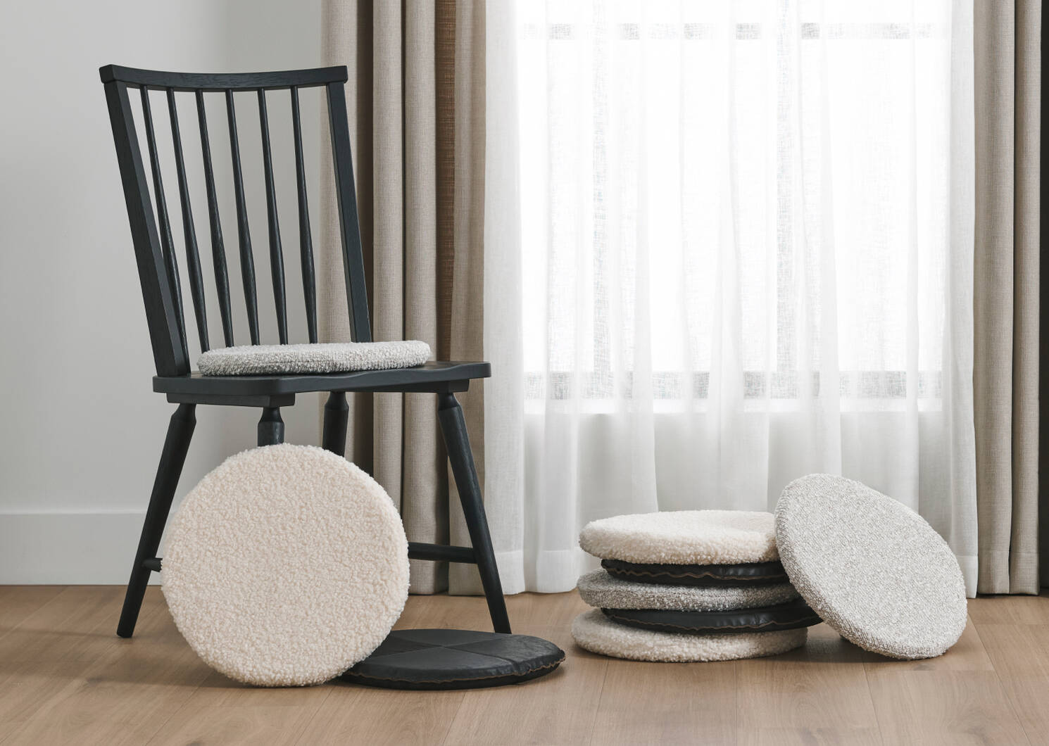 Chaise Alistair -Gilmer noir