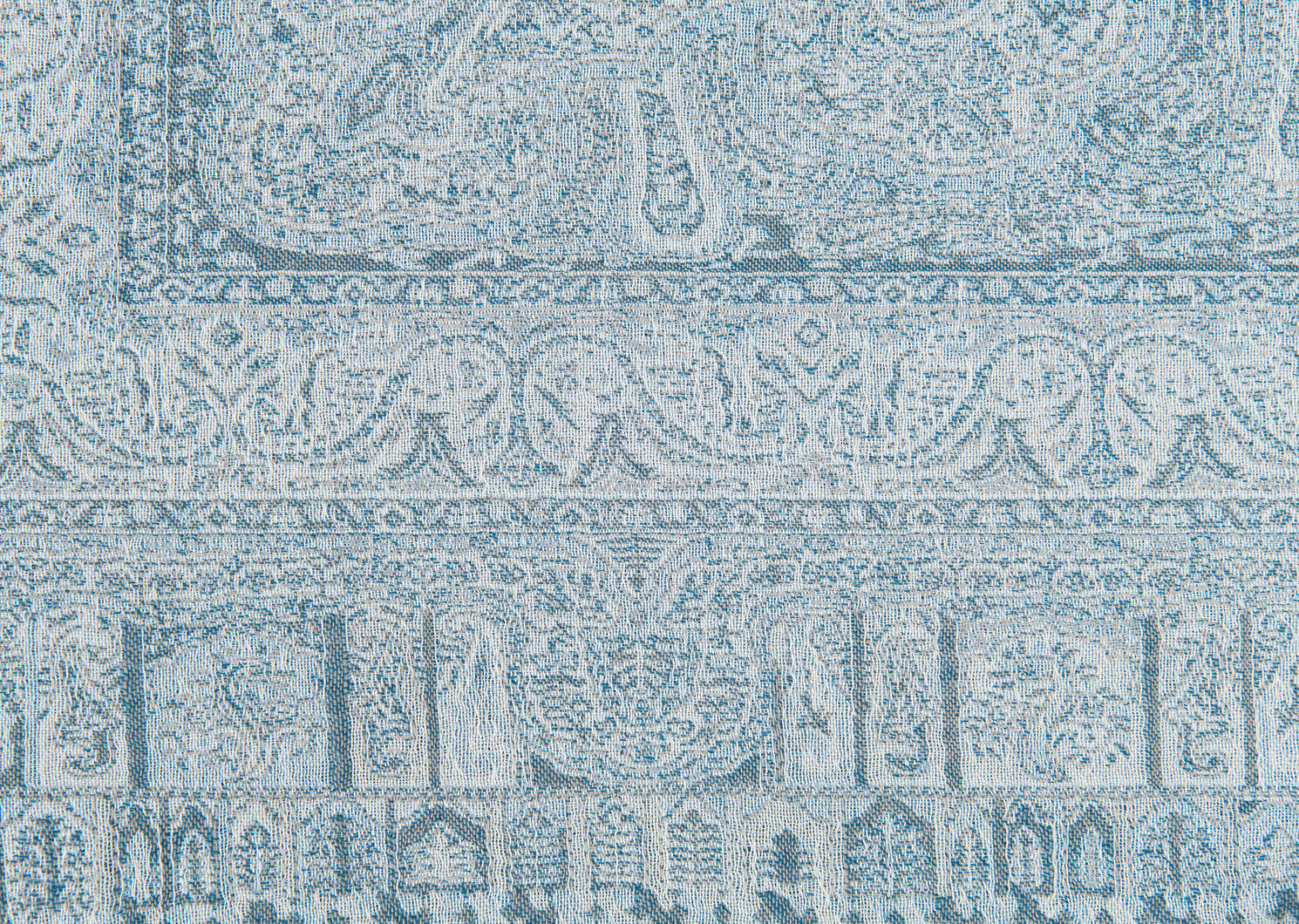 Malin Paisley Throw Blue