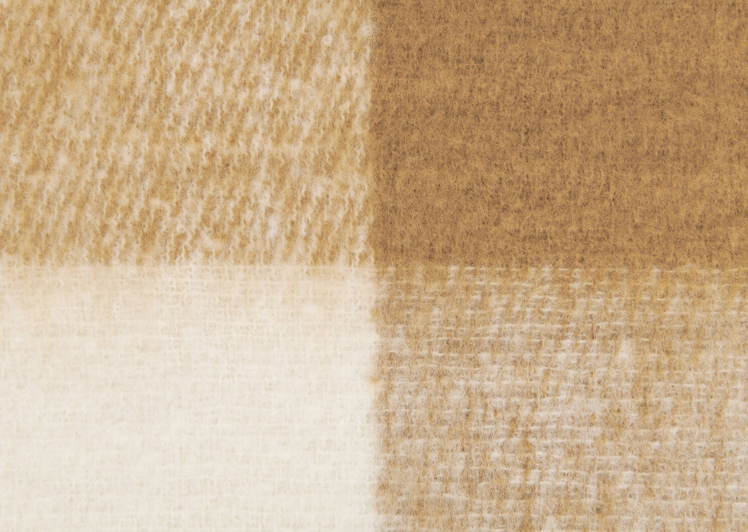 Kennedy Plaid Throw Natural/Camel