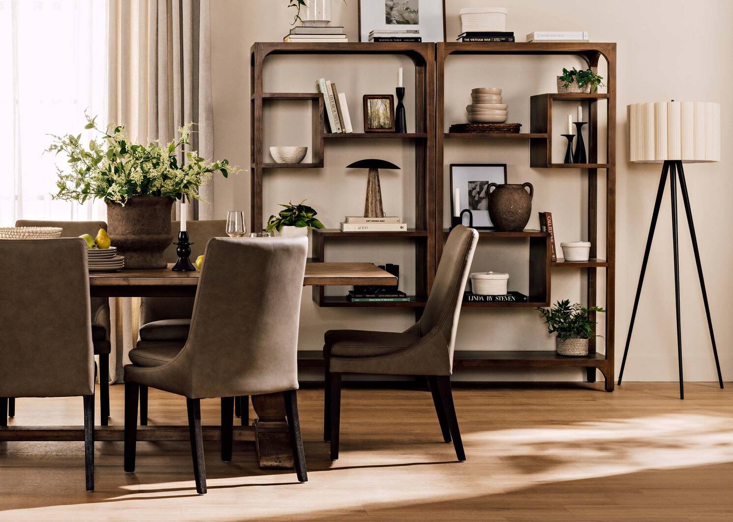 Jonah Tripod Floor Lamp