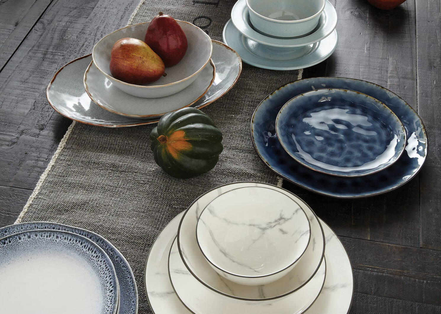 Carrara 16 pc Dish Set