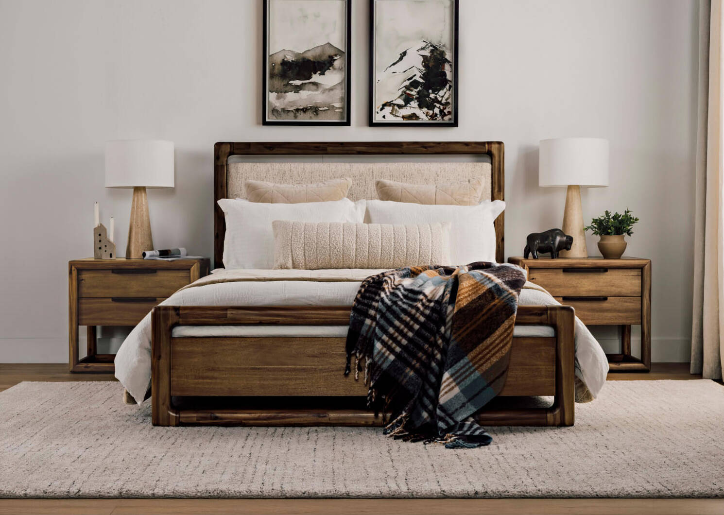 Werner Bed -Croydon Tof/Pascal Crm, KING