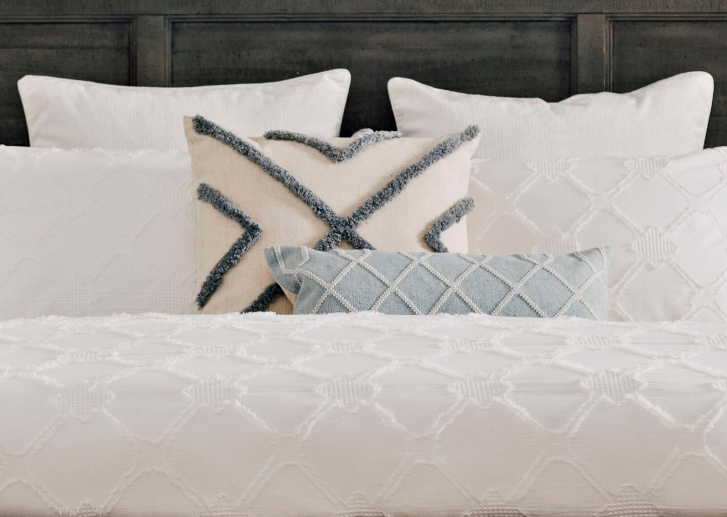 Lindsey Duvet Set Queen White