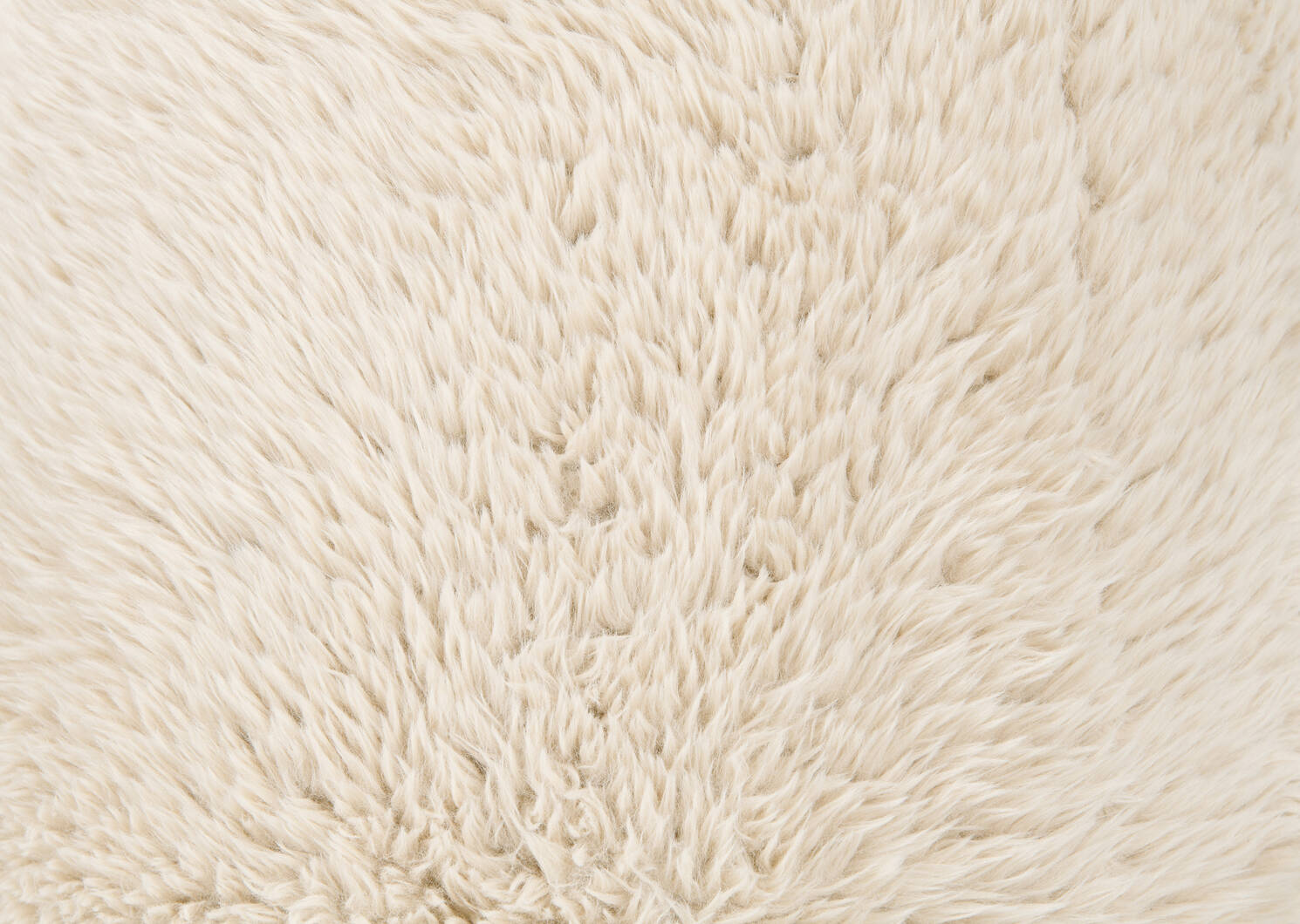 Odin Ottoman -Faux Fur Ivory