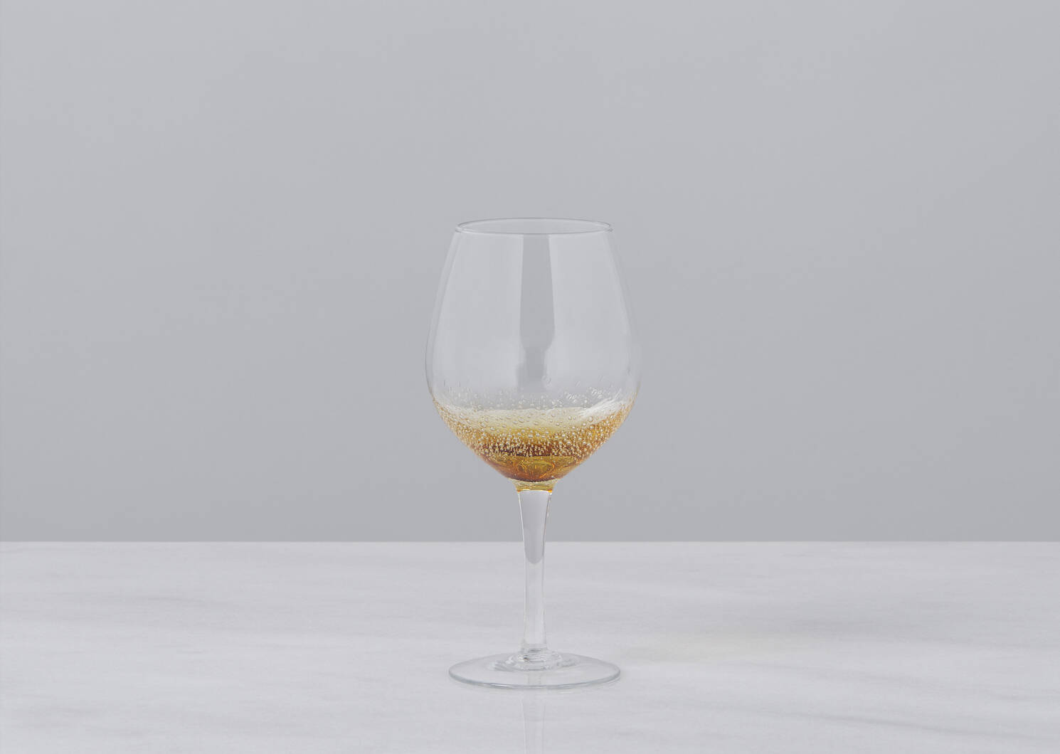 Cascadia Wine Glass Amber