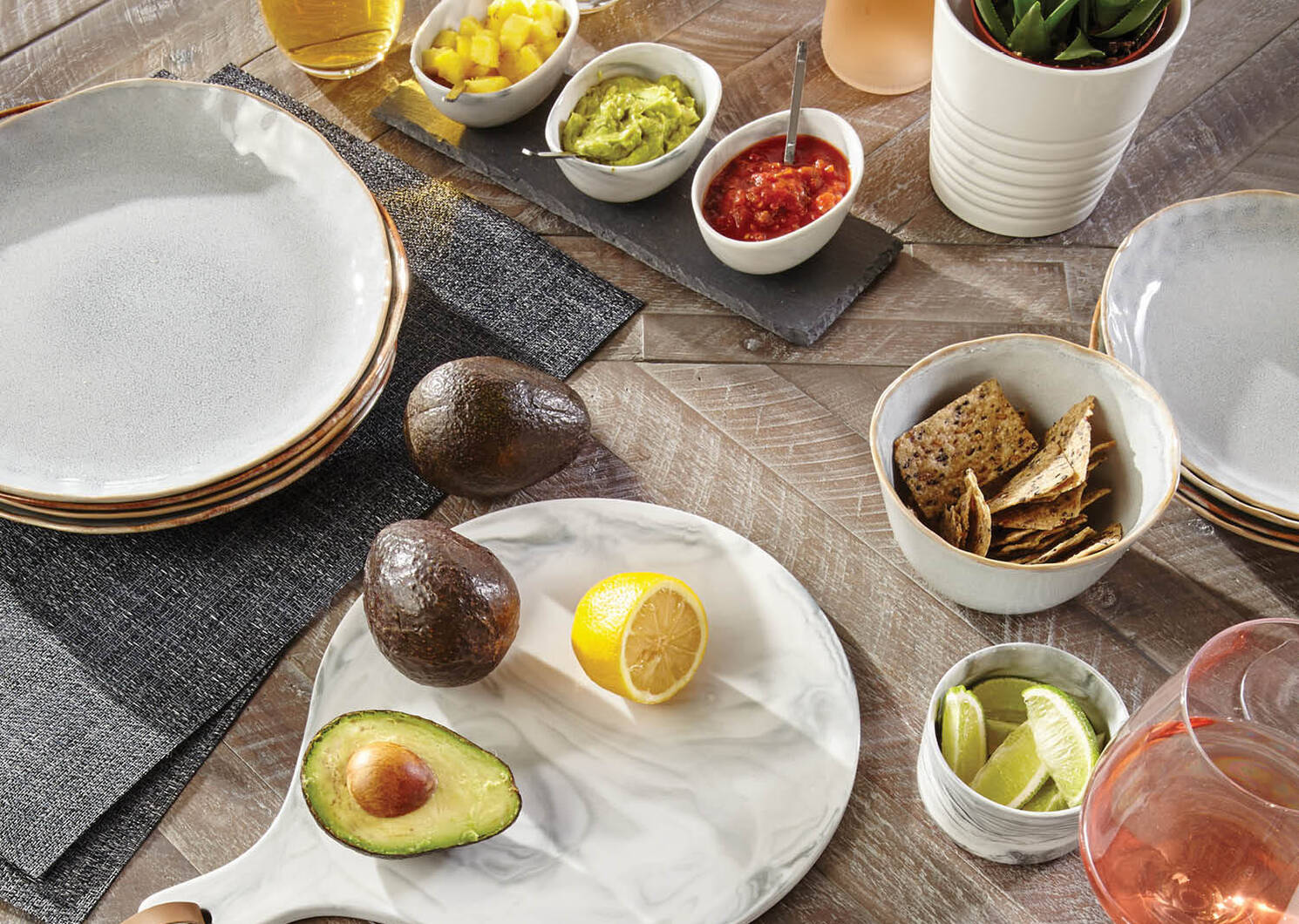Calais Dining Table -Baie Acacia