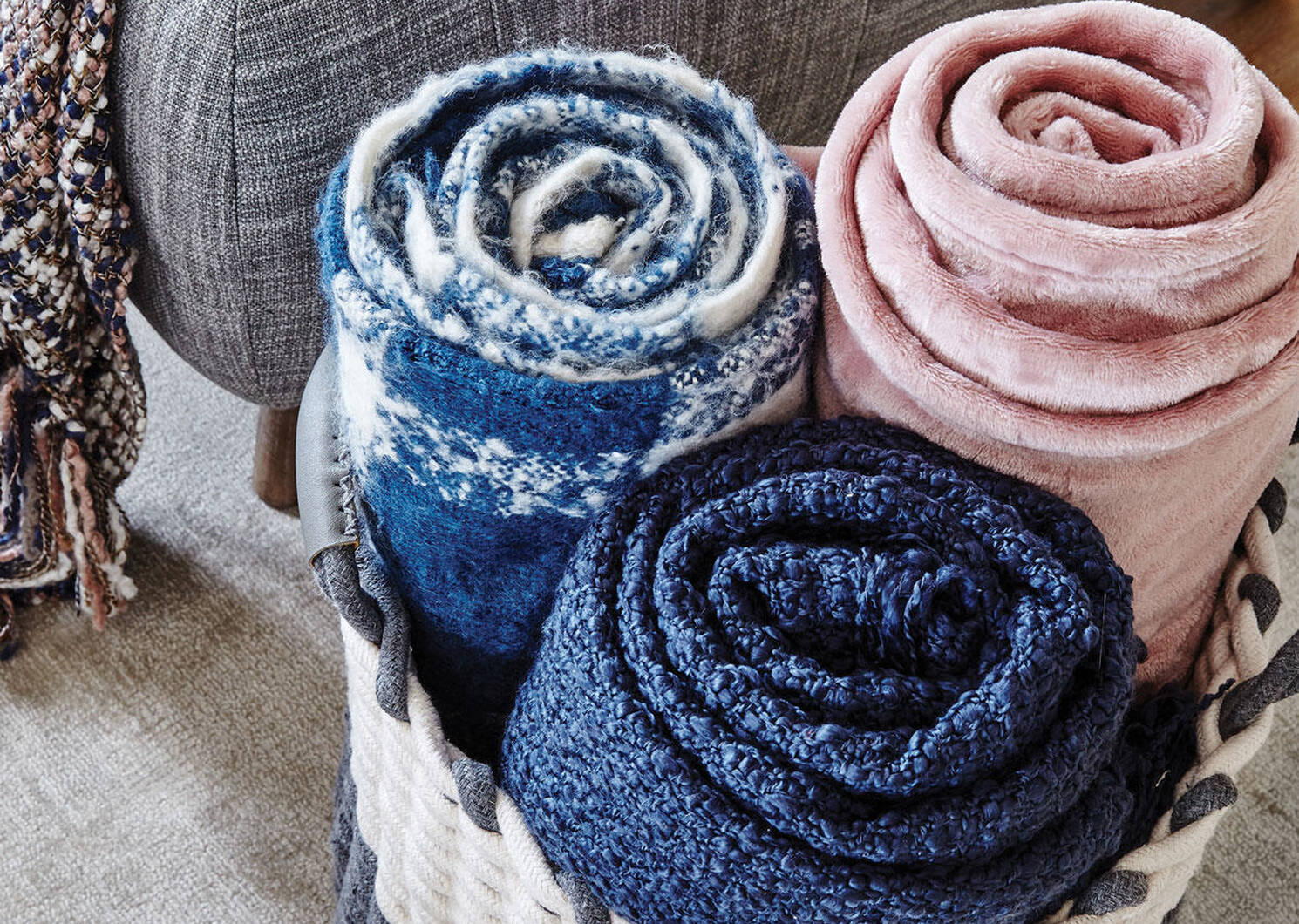 Cozy Lux Throw Ballet Pink