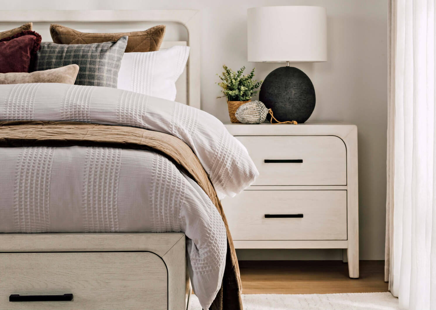 Marisol Nightstand -Nevin Fog