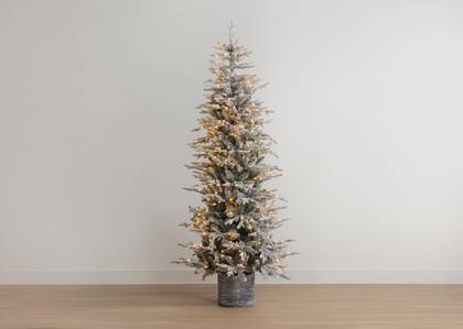 Sapin enneigé pré-illuminé Flurry 7 pi