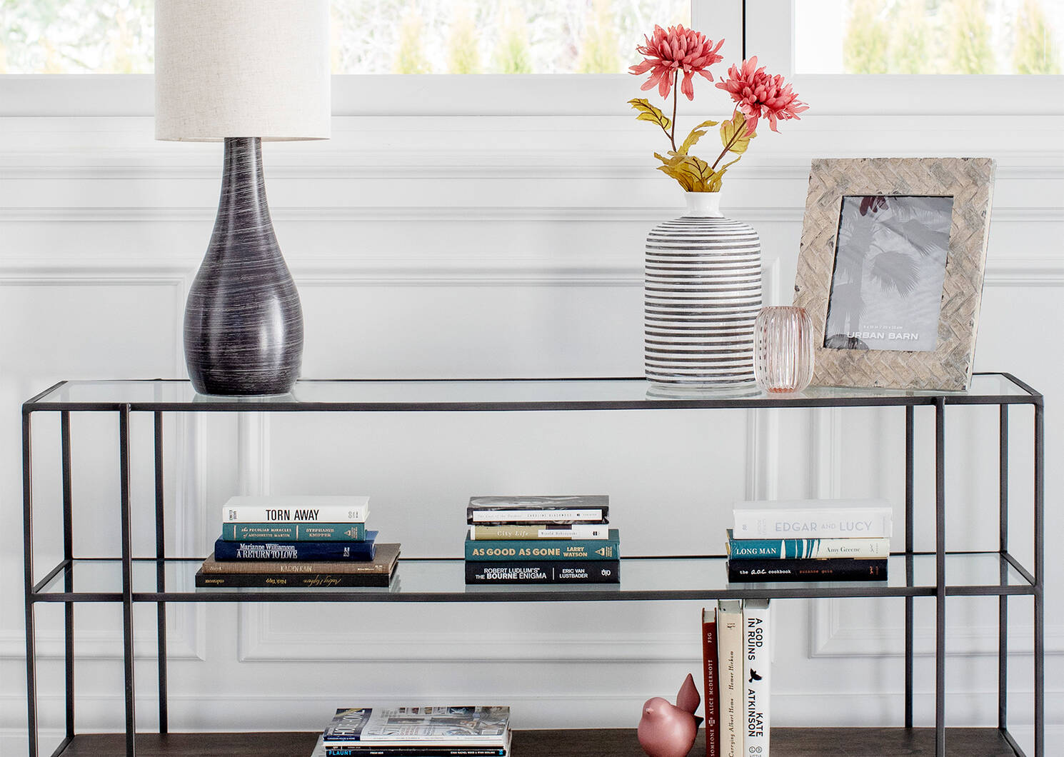 Maddy Vases - Black/White