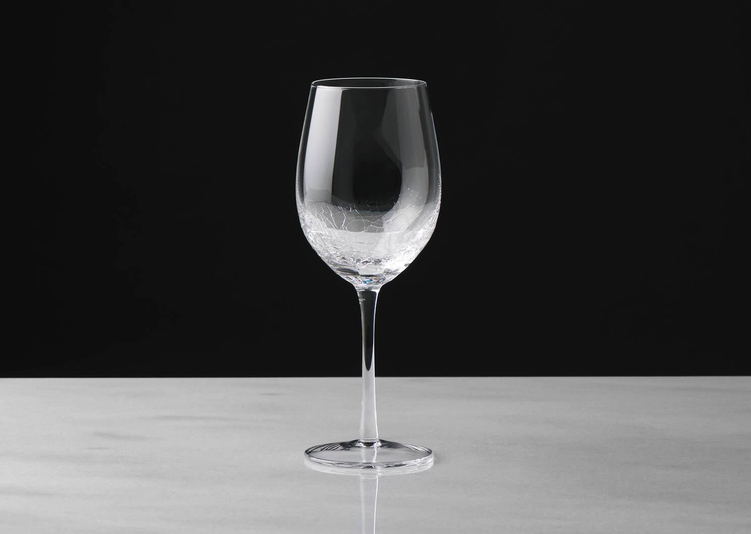 Lively Wine Glass Clear