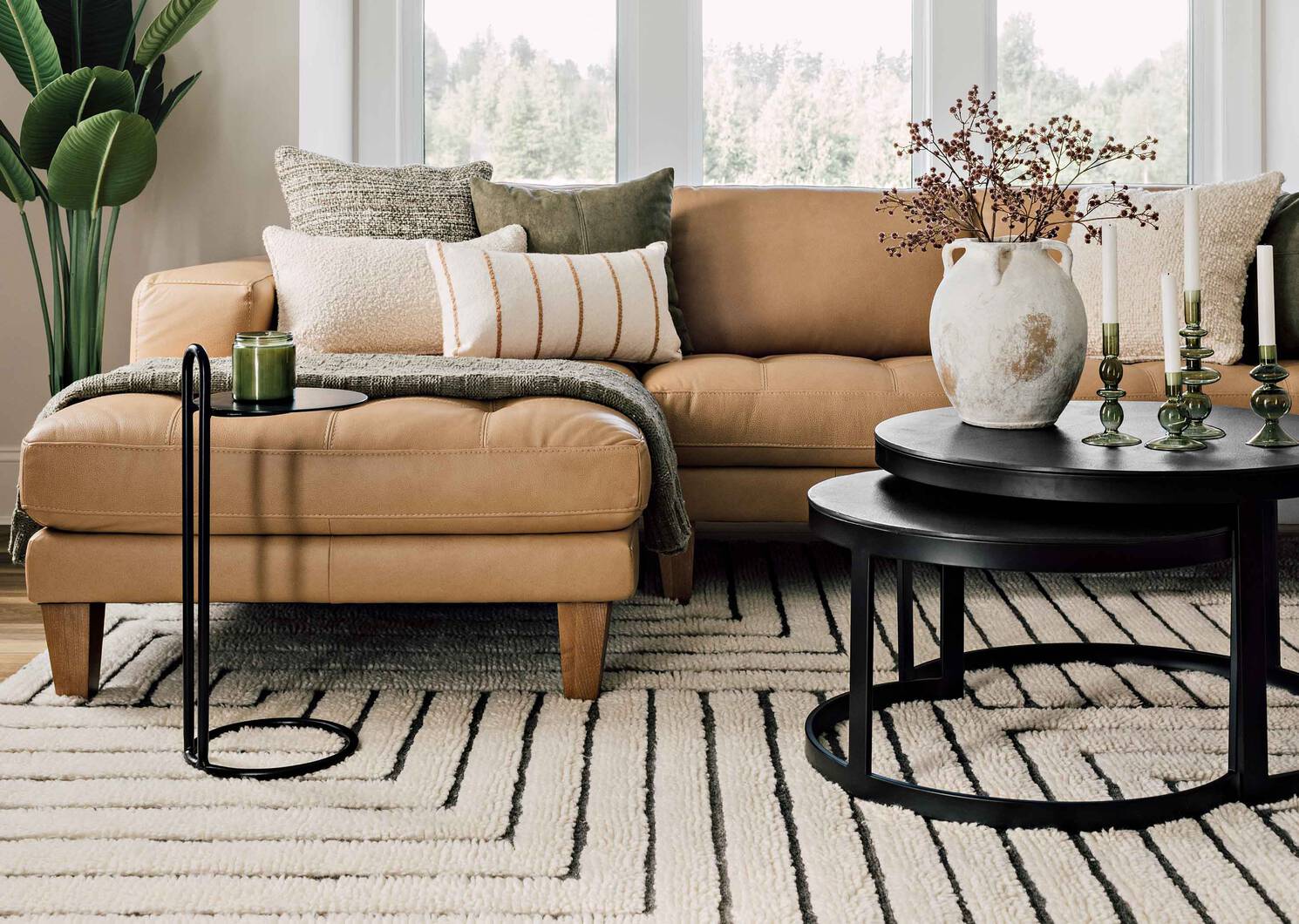 Rohe Wool Rug 60x96 Ivory/Black