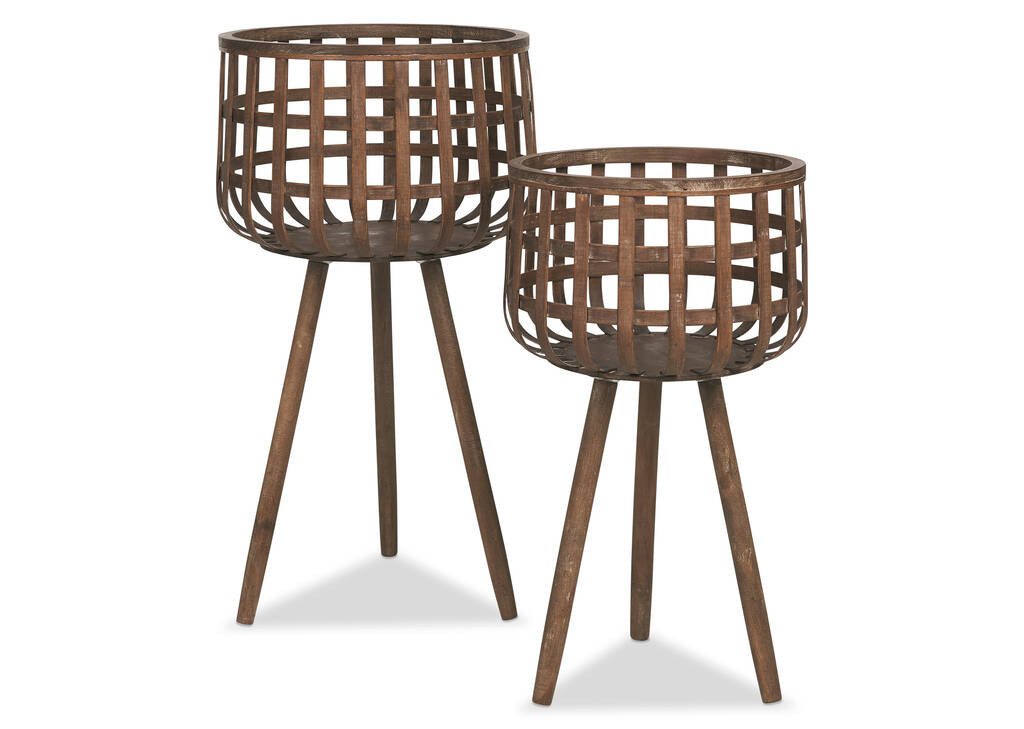 Carrigan Planters