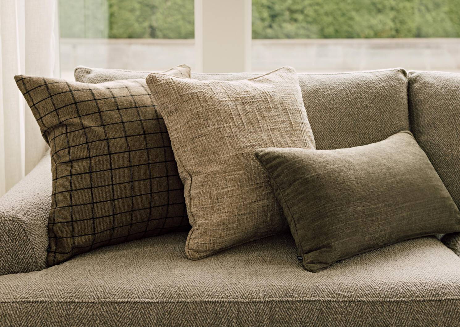 Bailey Pillow 14x24 Sage