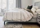 Riley Duvet Sets - White/Midnight