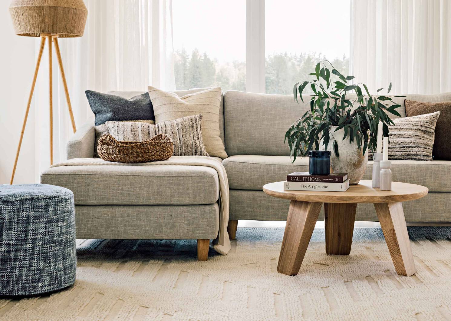 Elba Pouf Blue/Ivory