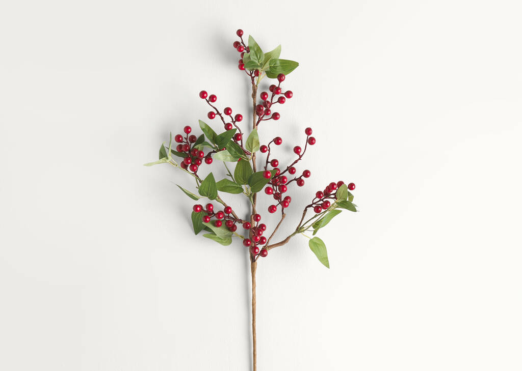 Hollyberry Mixed Branch