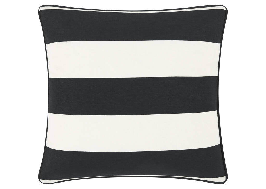 Corsica Outdoor Pillow 21x21 Ivory/Black