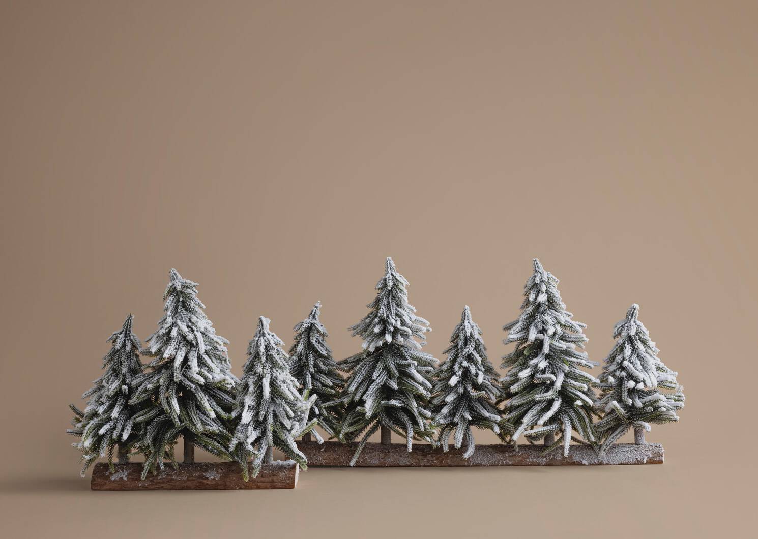 Yukon Christmas Trees Decor