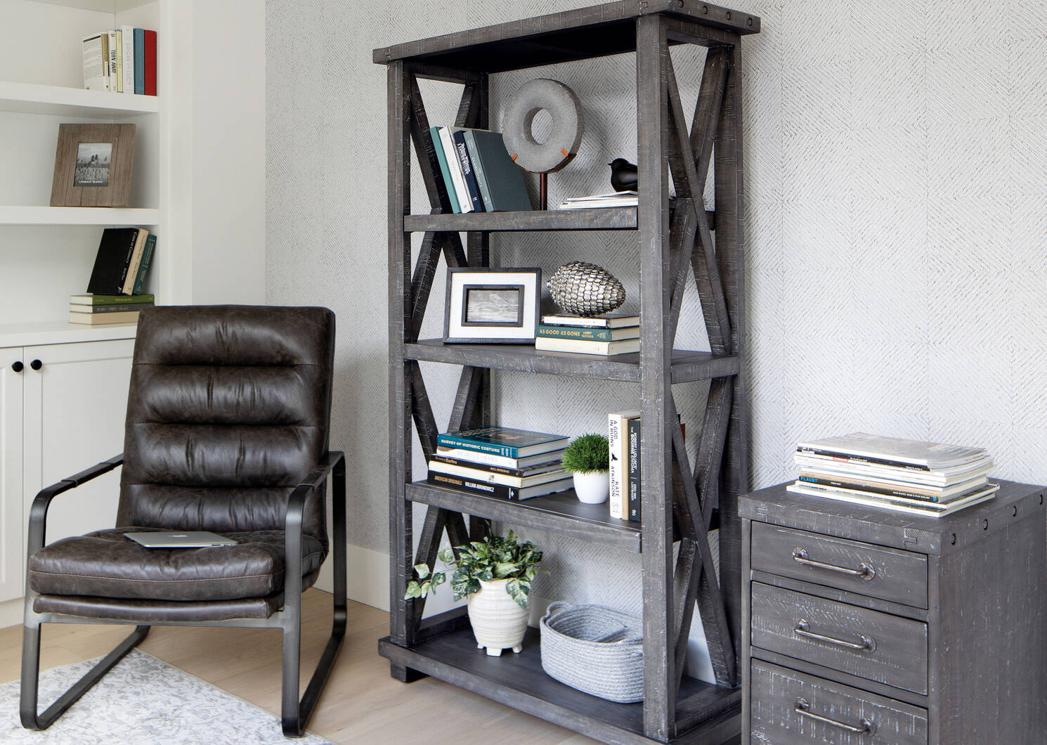 Ironside Display Shelf -Café