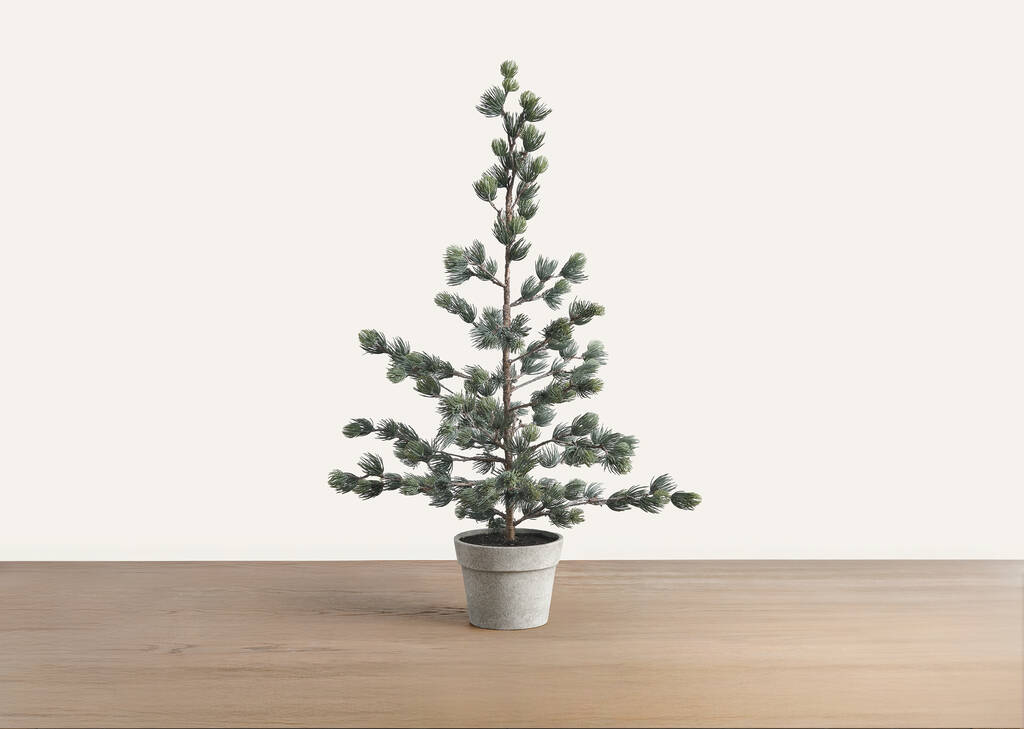 Tremblant Tree Potted Large
