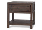 Lynncroft Side Table -Wyatt Sable