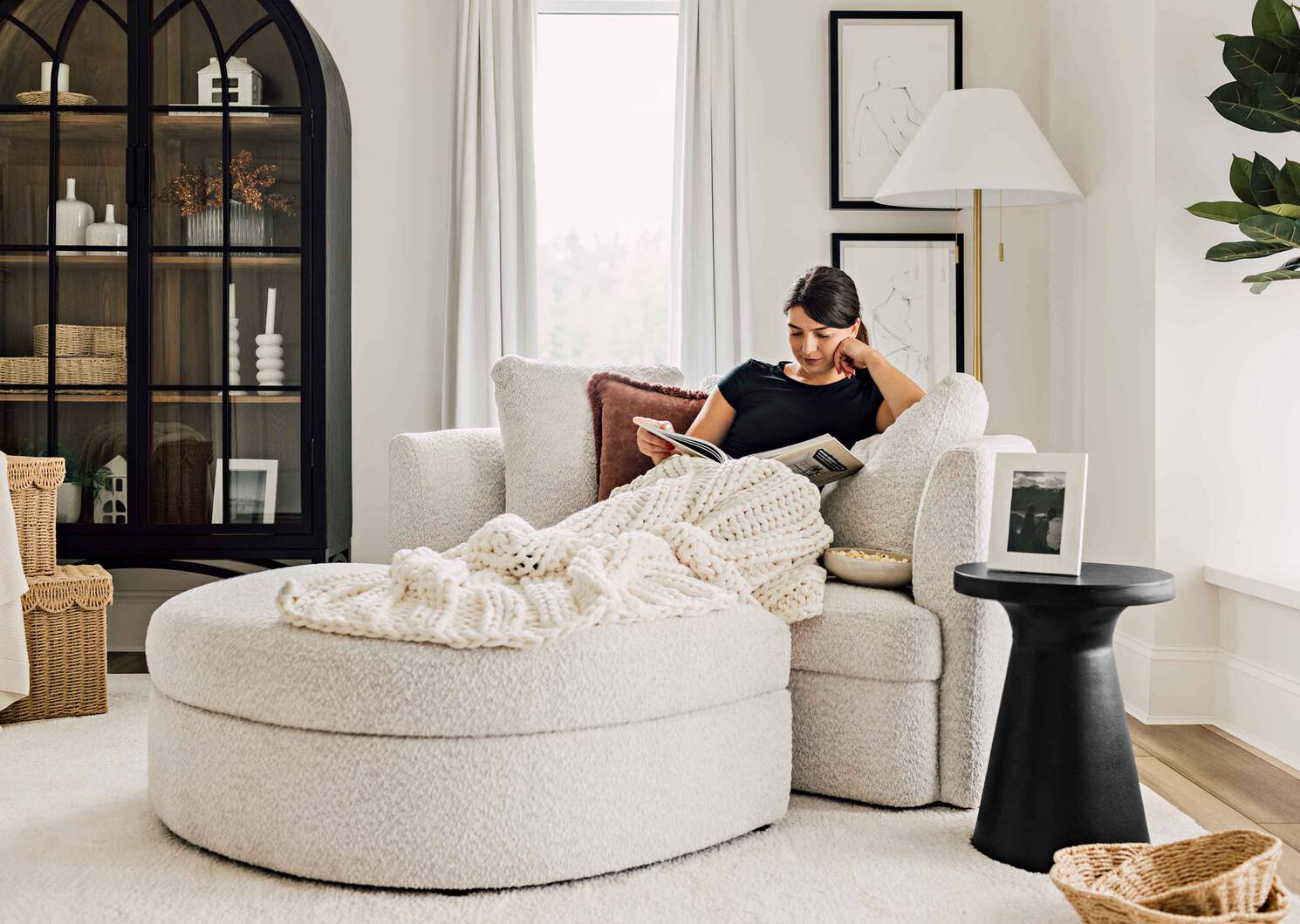 Alma Storage Ottoman -Cali Snow