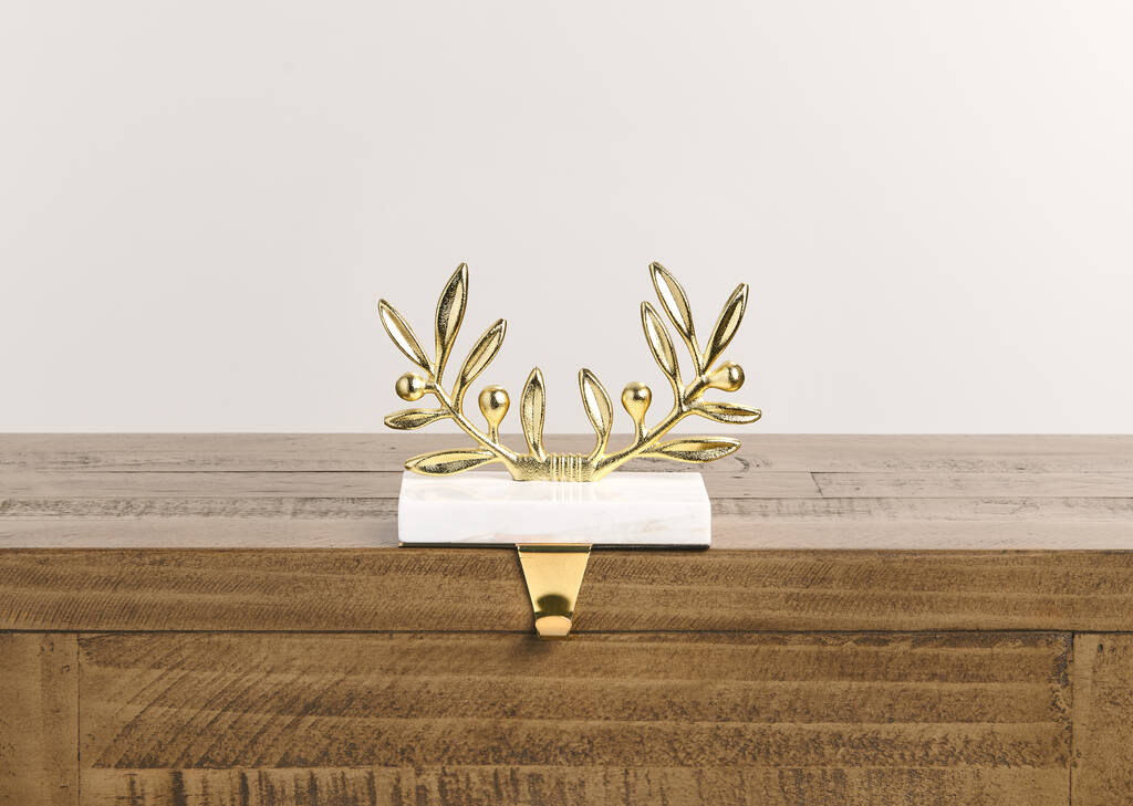 Mistletoe Stocking Holder