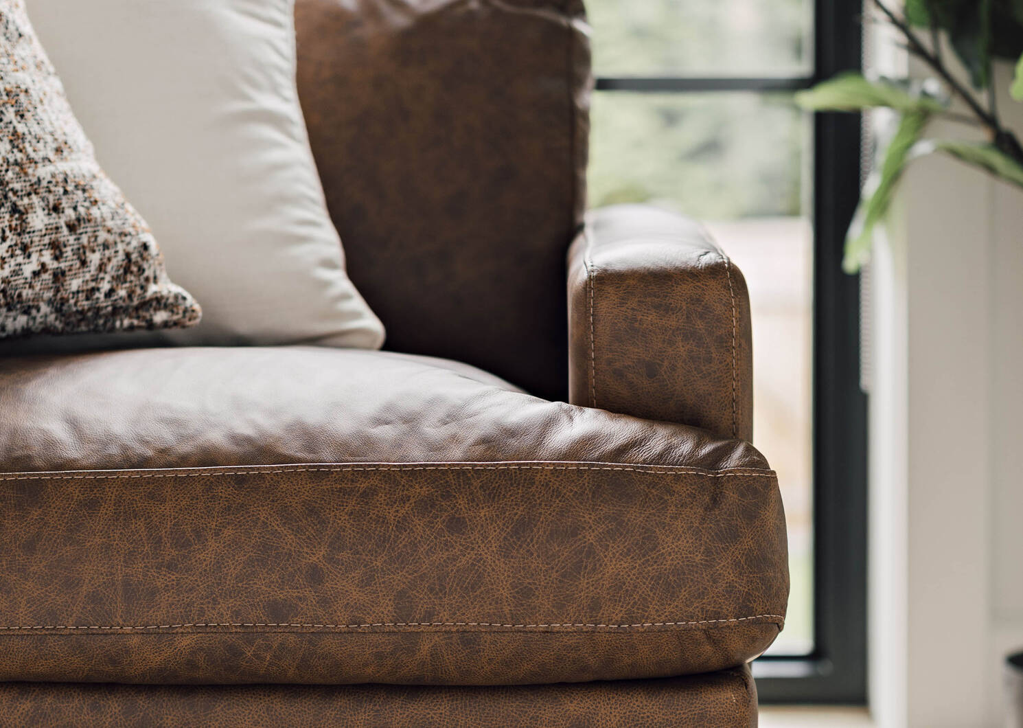 Savoy Leather Sofa -Piper Rye